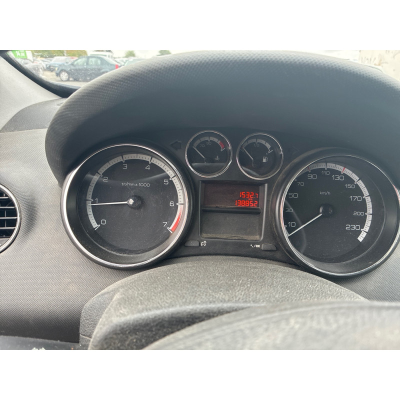 PEUGEOT 308 1 SW PHASE 1 BREAK 1.6i - 16V Photo n°22