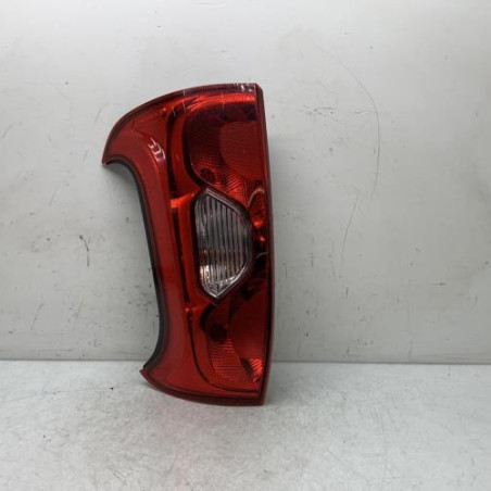 Feu arriere principal droit (feux) FIAT PANDA 3 Photo n°1