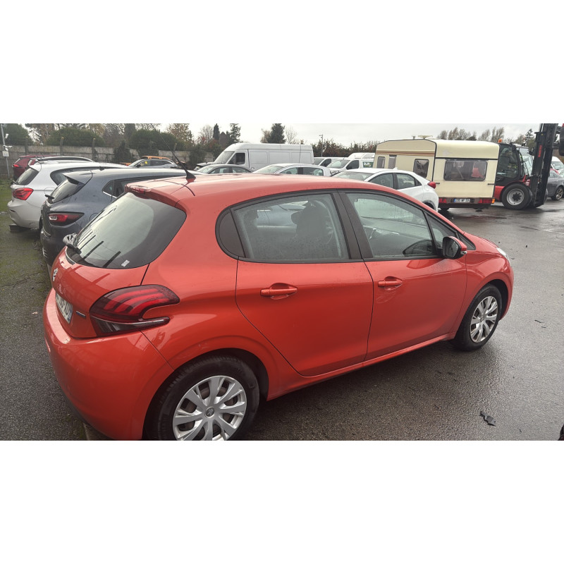 PEUGEOT 208 1 PHASE 2 1.6 BLUE HDI - 8V TURBO Photo n°7