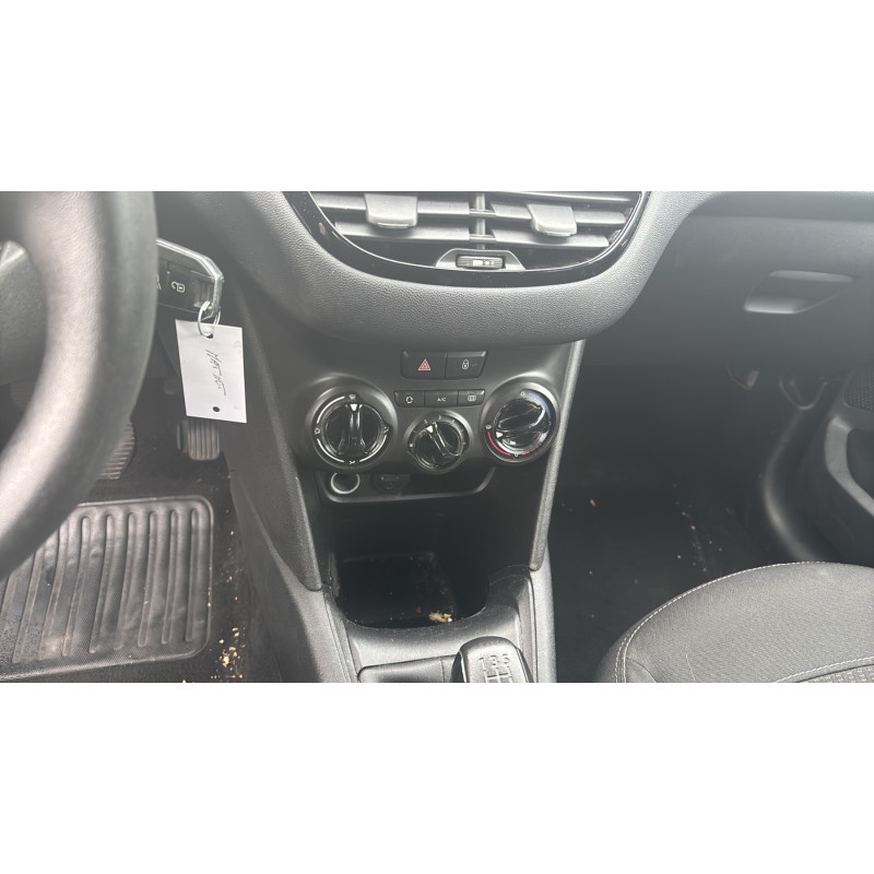 PEUGEOT 208 1 PHASE 2 1.6 BLUE HDI - 8V TURBO Photo n°17