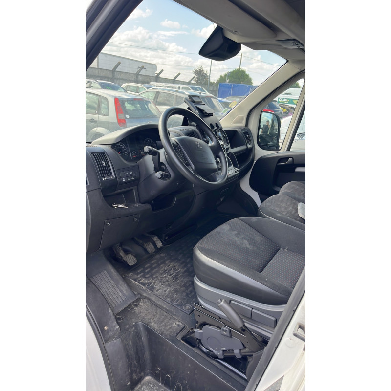 PEUGEOT BOXER 3 PHASE 2 2.2 BLUE HDI - 16V TURBO Photo n°6