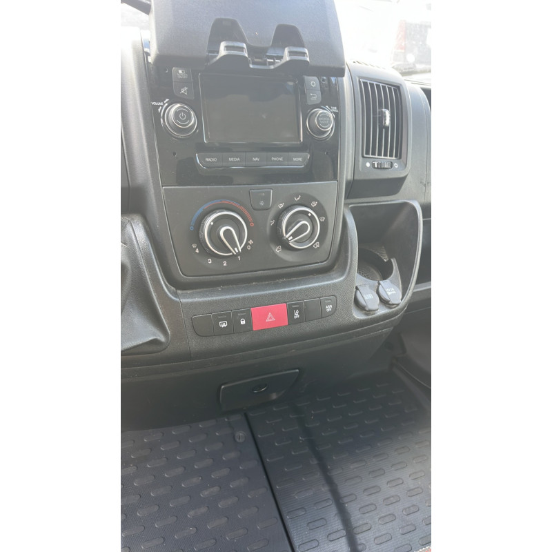 PEUGEOT BOXER 3 PHASE 2 2.2 BLUE HDI - 16V TURBO Photo n°8