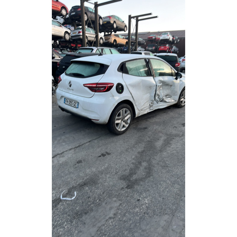 RENAULT CLIO 5 PHASE 1 1.0i - 12V TURBO TCE 100 Photo n°3
