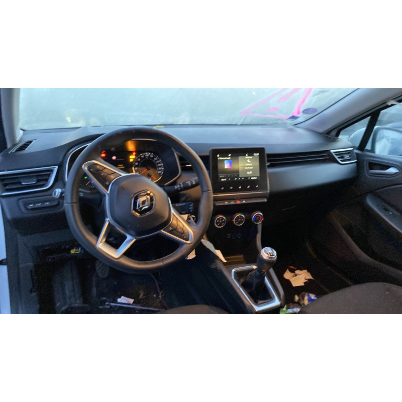 RENAULT CLIO 5 PHASE 1 1.0i - 12V TURBO TCE 100 Photo n°24