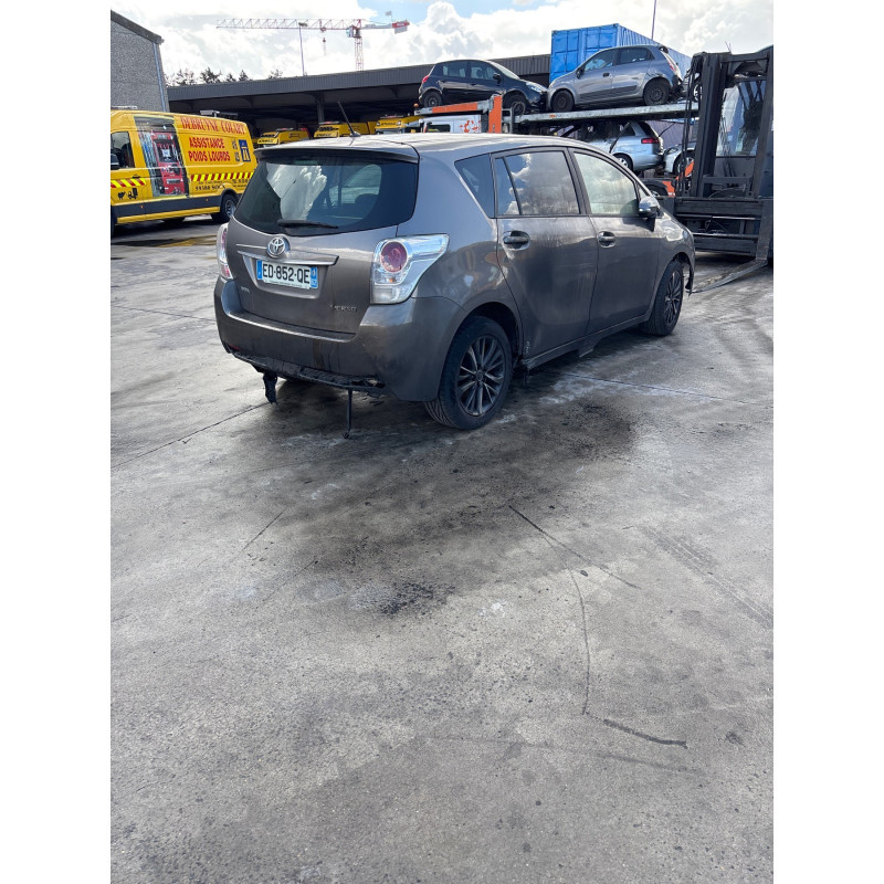 TOYOTA VERSO PHASE 2 1.6 D4D - 16V TURBO Photo n°5
