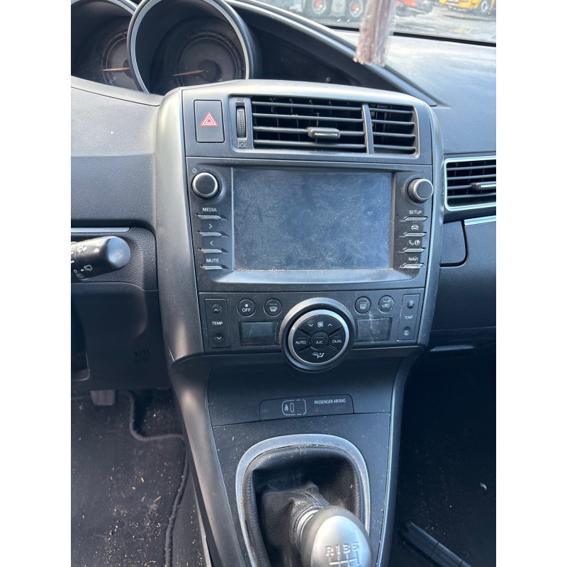 TOYOTA VERSO PHASE 2 1.6 D4D - 16V TURBO Photo n°6