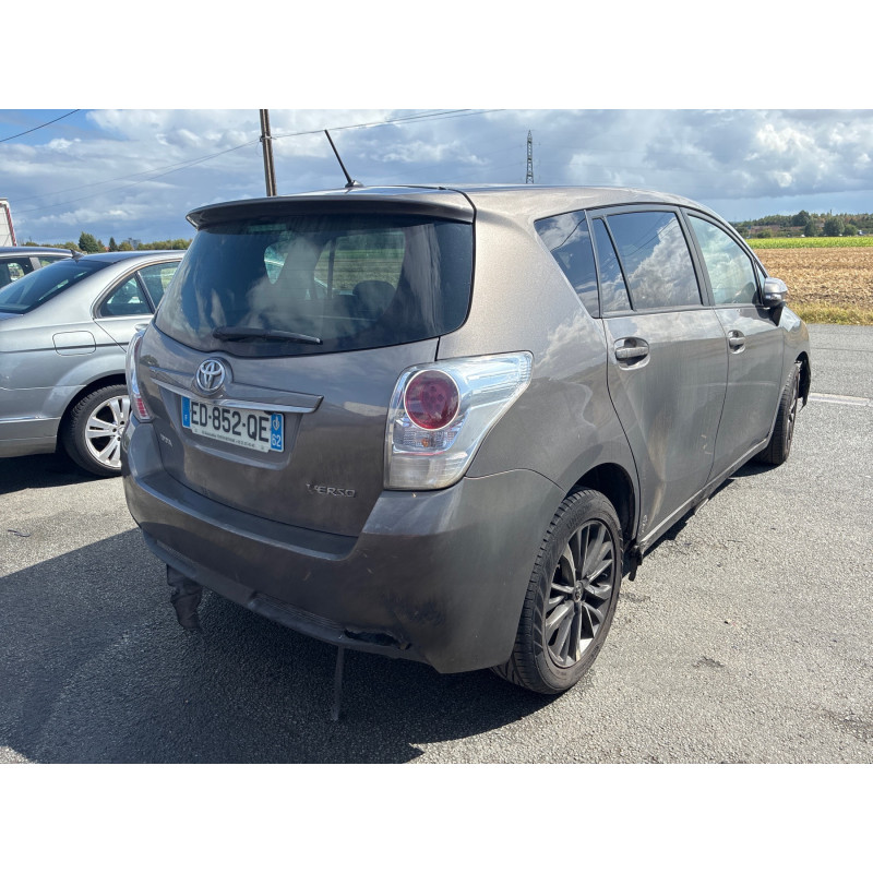 TOYOTA VERSO PHASE 2 1.6 D4D - 16V TURBO Photo n°13