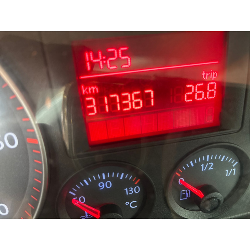 VOLKSWAGEN GOLF 5 1.9 TDI - 8V TURBO Photo n°17