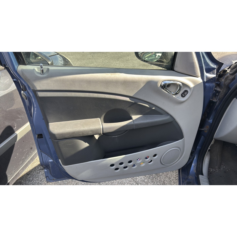 Calandre CHRYSLER PT CRUISER Photo n°13