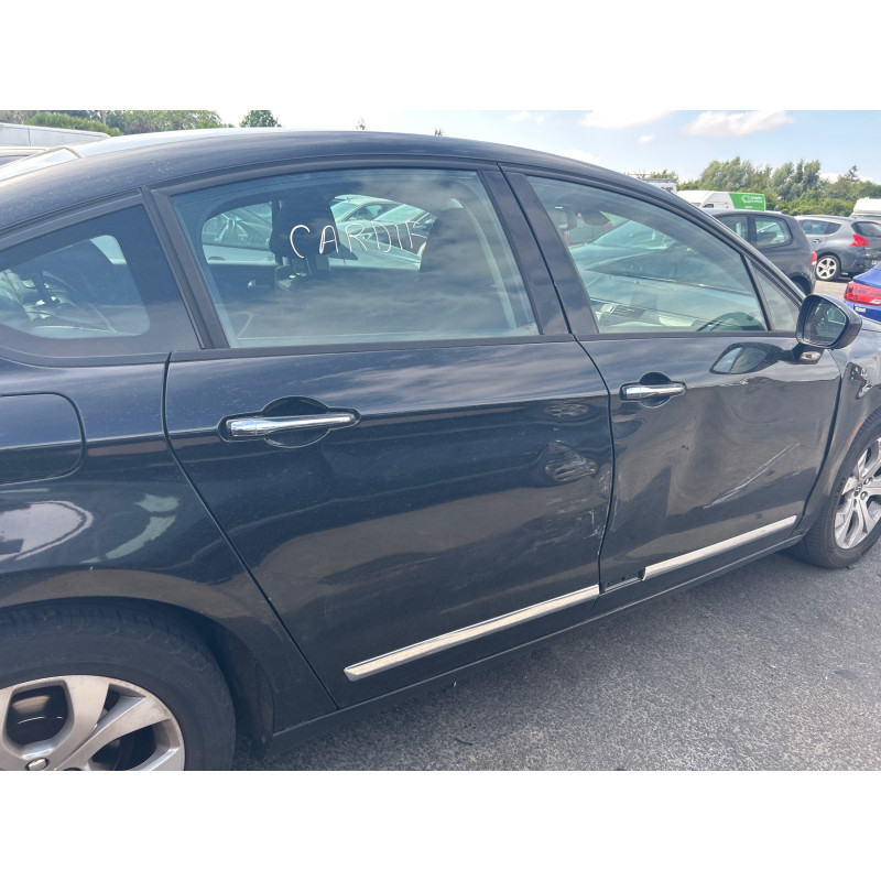Vitre avant gauche CITROEN C5 2 Photo n°4