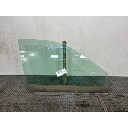 Vitre avant droit RENAULT SAFRANE Photo n°1