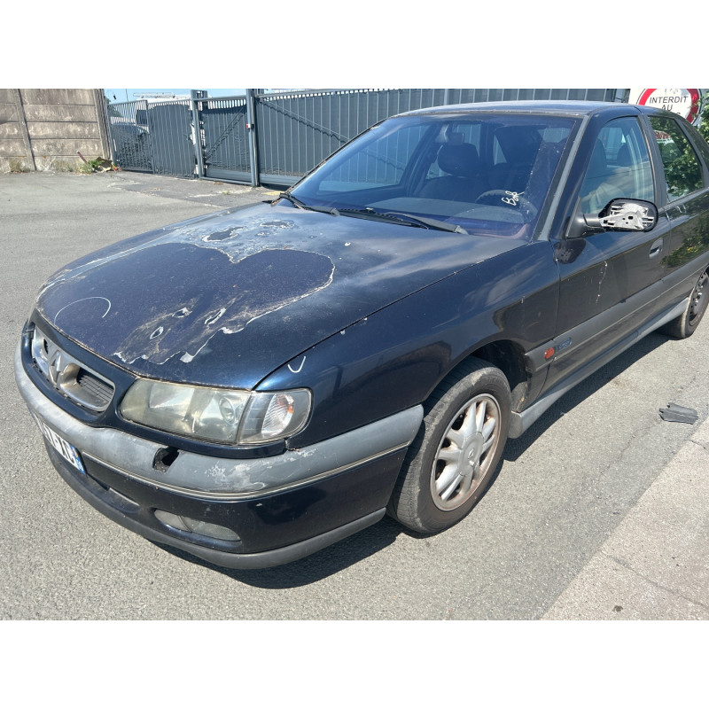 Vitre avant droit RENAULT SAFRANE Photo n°15