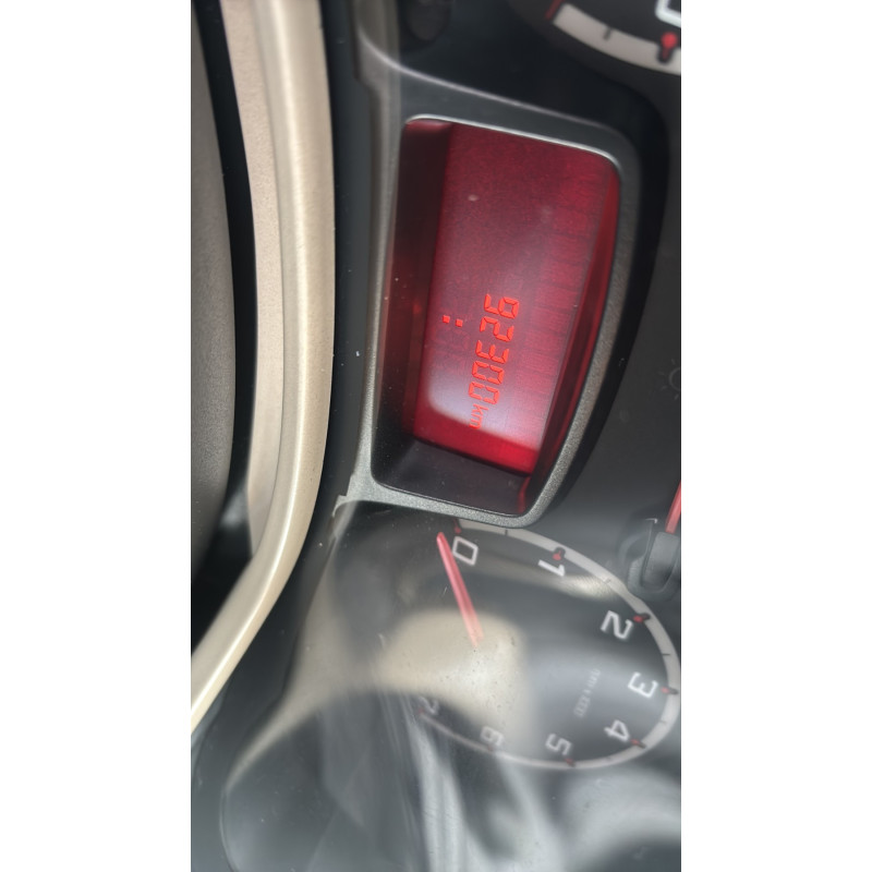 Vitre avant droit FORD KA 2 Photo n°17