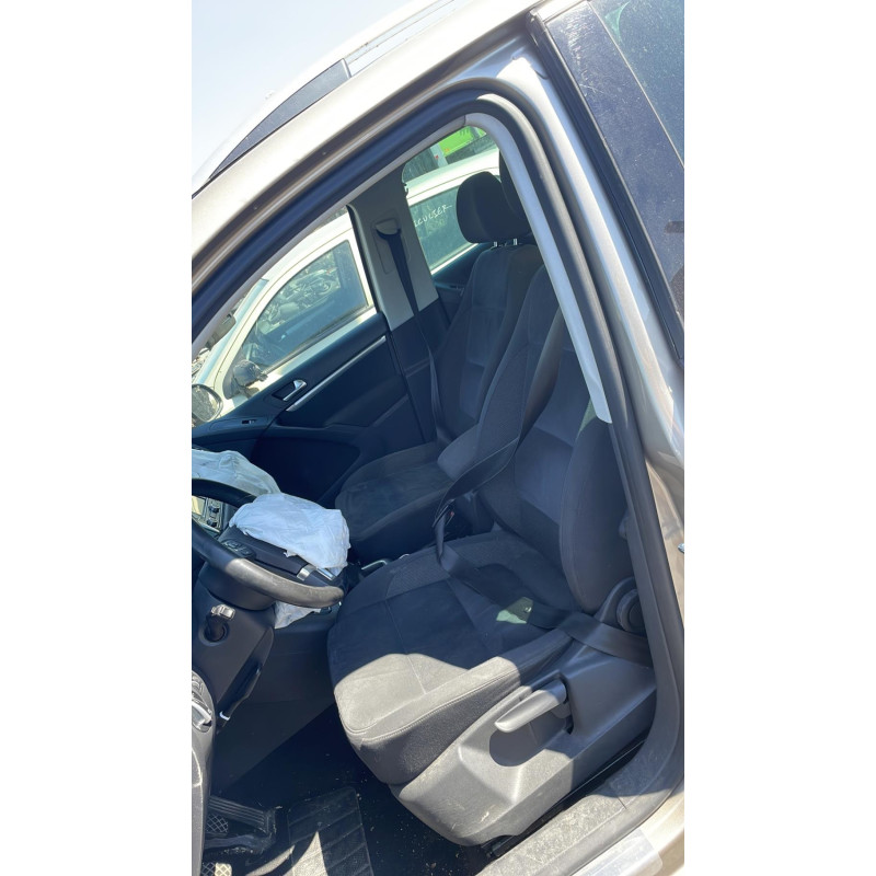 Bloc ABS (freins anti-blocage) VOLKSWAGEN TIGUAN 1 Photo n°10