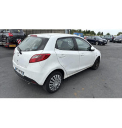 Neiman MAZDA 2 2