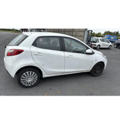 Neiman MAZDA 2 2