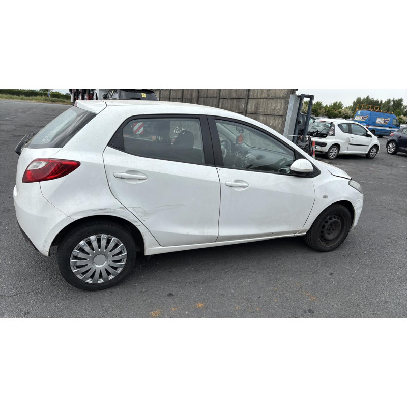 Neiman MAZDA 2 2 Photo n°18