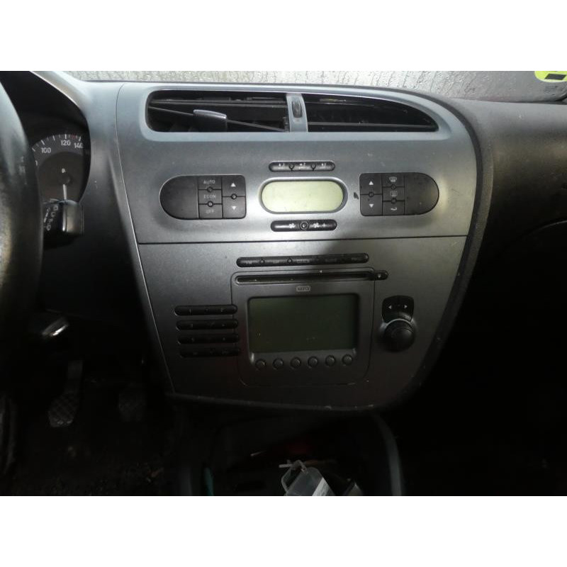 Serrure avant gauche SEAT LEON 2 Photo n°10