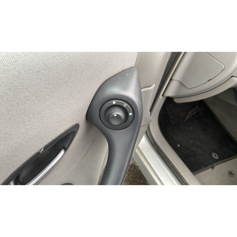 Leve vitre electrique avant gauche RENAULT LAGUNA 2 Photo n°20
