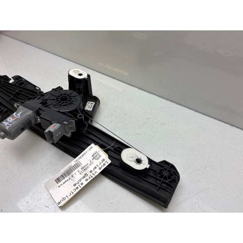 Leve vitre electrique arriere gauche OPEL CORSA F Photo n°1