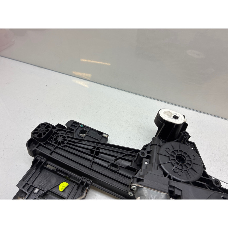 Leve vitre electrique arriere gauche OPEL CORSA F Photo n°7