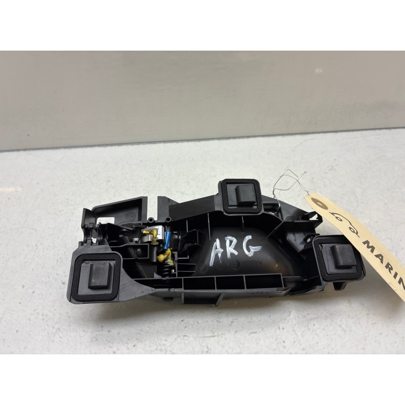 Poignee interieur arriere gauche OPEL CORSA F Photo n°3