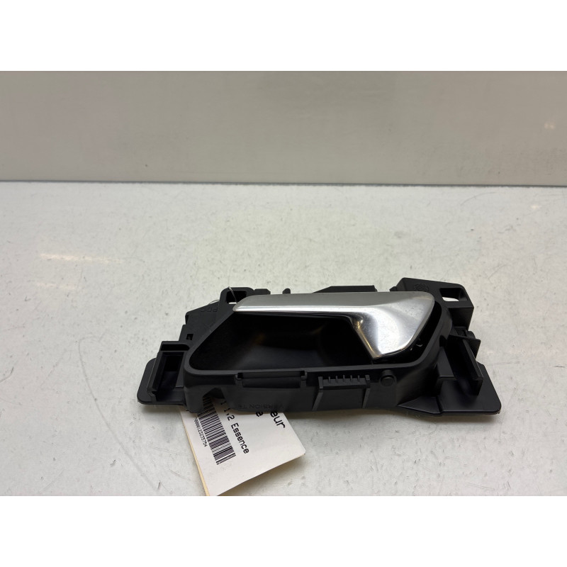 Poignee interieur arriere gauche OPEL CORSA F Photo n°4