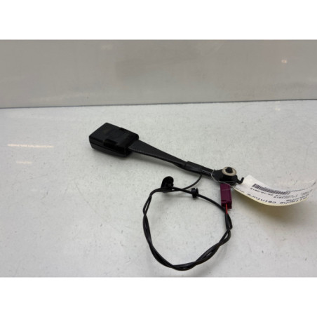 Attache ceinture avant gauche FORD B-MAX Photo n°1