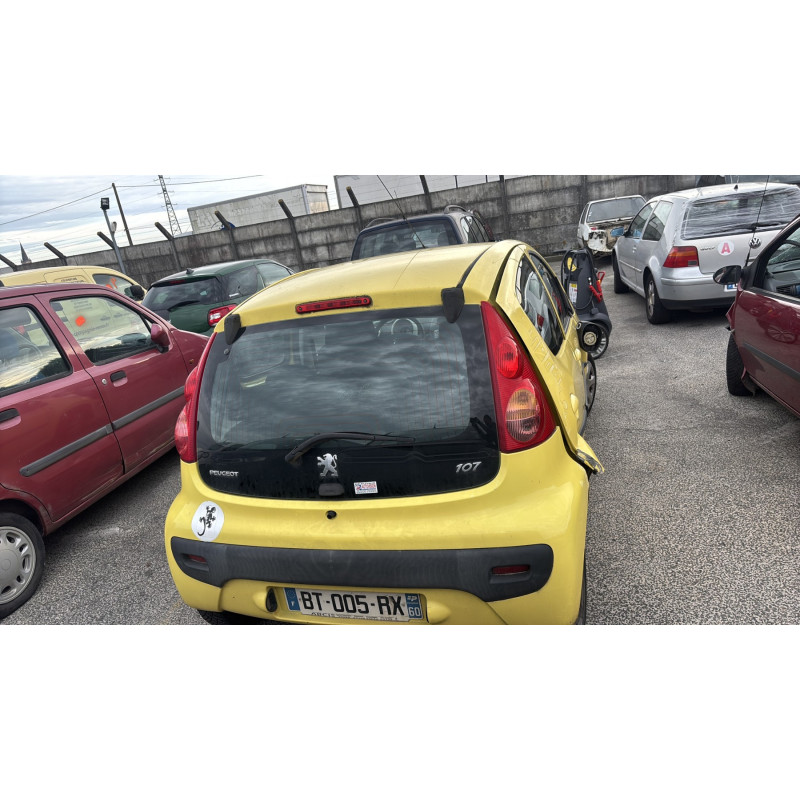 Pivot de moyeu avant droit PEUGEOT 107 Photo n°8