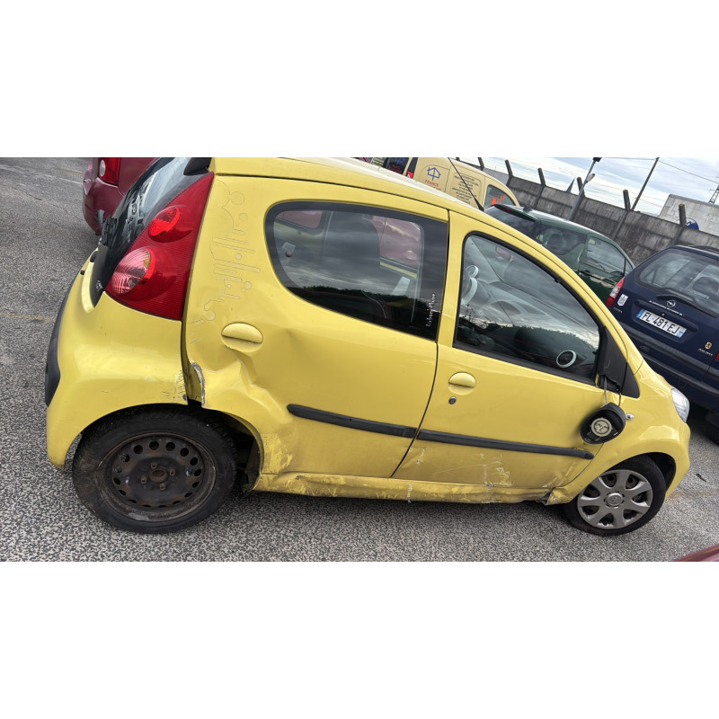 Pivot de moyeu avant droit PEUGEOT 107 Photo n°9