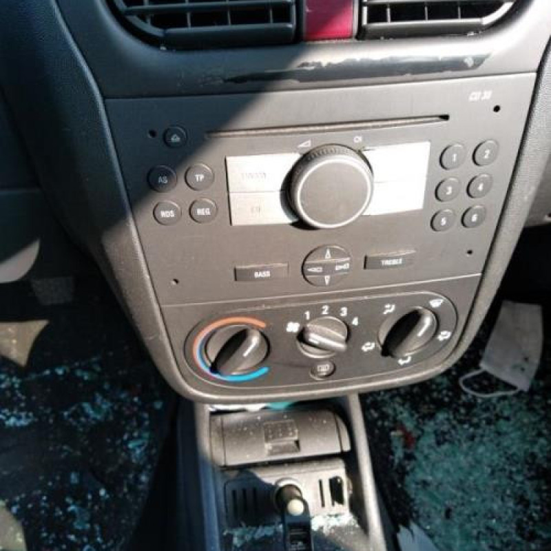 Autoradio d'origine OPEL CORSA C Photo n°12
