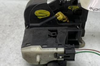 Serrure avant gauche RENAULT CLIO 2