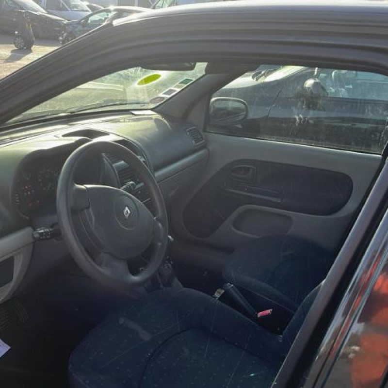 Serrure avant gauche RENAULT CLIO 2 Photo n°10