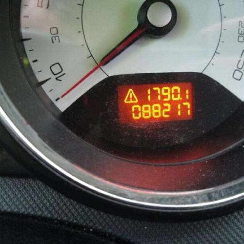Pretensionneur de ceinture avant droit PEUGEOT 308 1 Photo n°5
