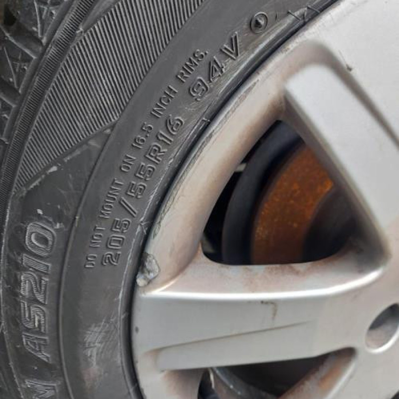 Pretensionneur de ceinture avant droit PEUGEOT 308 1 Photo n°18