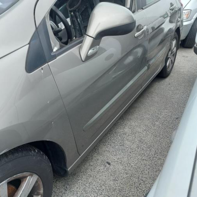 Bloc ABS (freins anti-blocage) PEUGEOT 308 1 Photo n°9