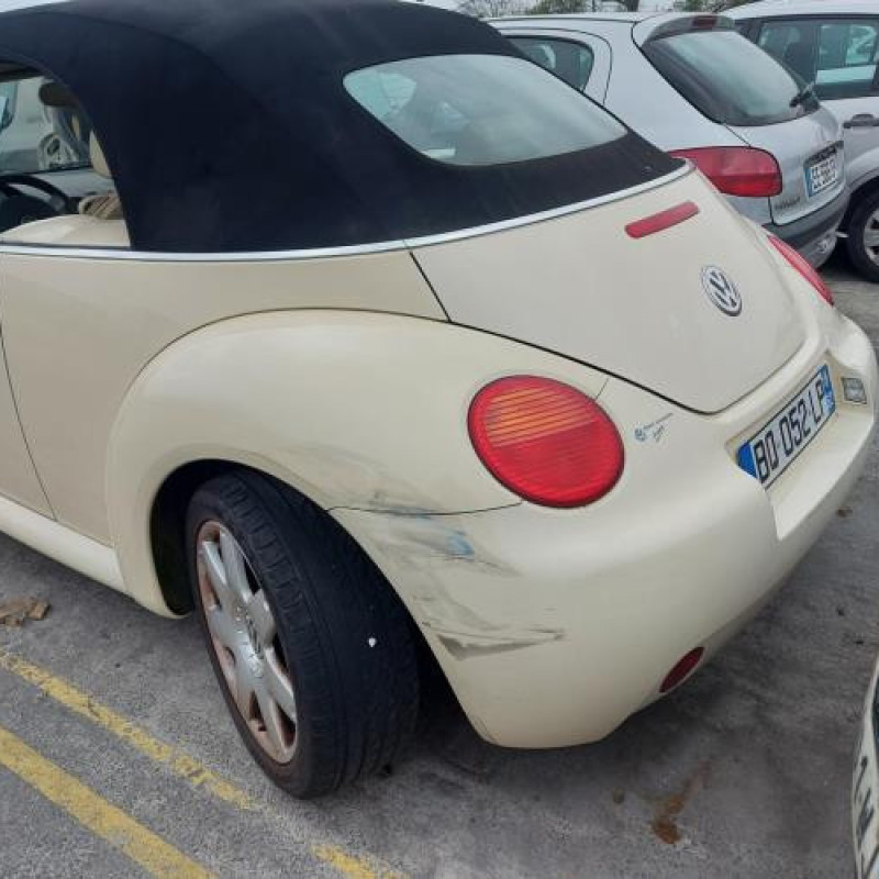 Pretensionneur de ceinture avant droit VOLKSWAGEN NEW BEETLE 1 Photo n°10