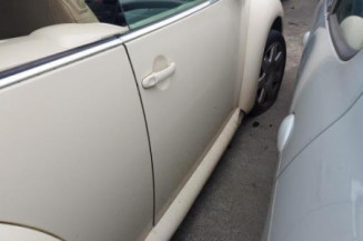 Pretensionneur de ceinture avant droit VOLKSWAGEN NEW BEETLE 1