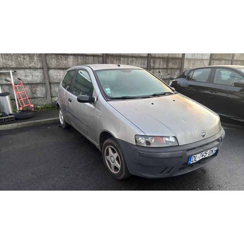 Feu arriere principal gauche (feux) FIAT PUNTO 2 Photo n°5