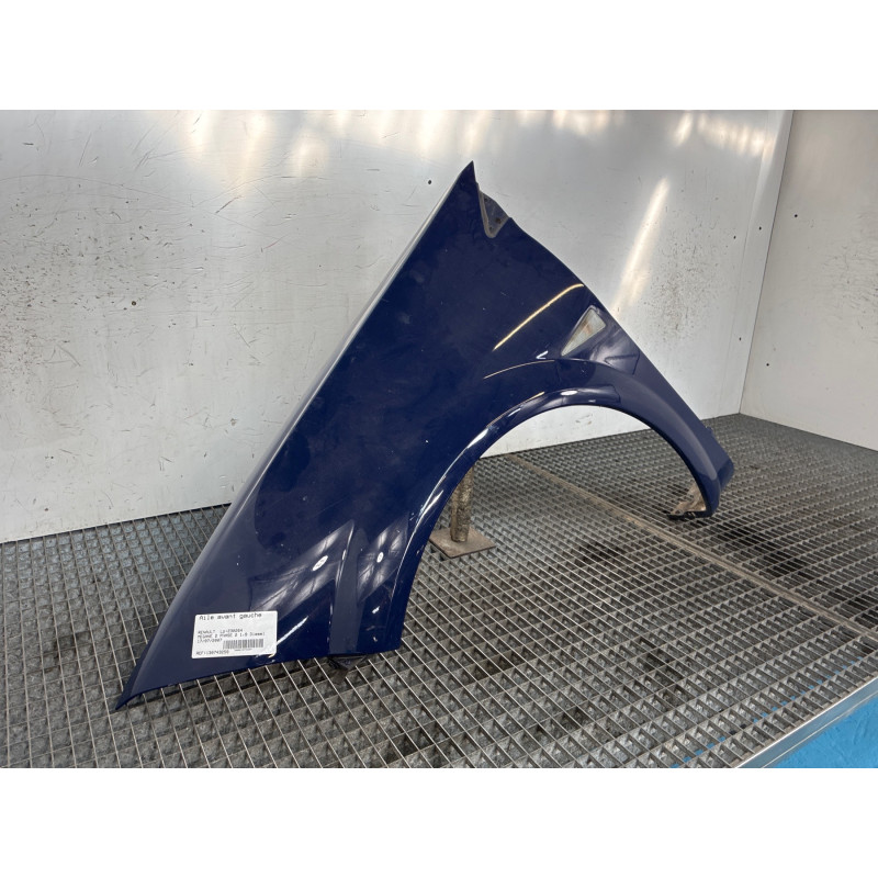 Aile avant gauche RENAULT MEGANE 2 Photo n°3
