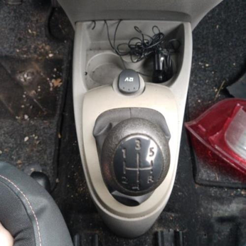 Bras essuie glace arriere RENAULT TWINGO 2 Photo n°11