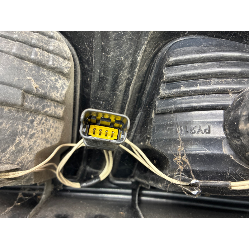 Feu arriere principal droit (feux) CITROEN C3 PICASSO Photo n°2
