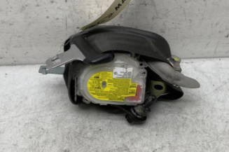 Pretensionneur de ceinture avant droit HYUNDAI I 30 1