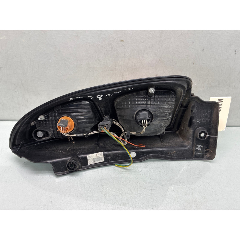 Feu arriere principal gauche (feux) CITROEN C3 PICASSO Photo n°3