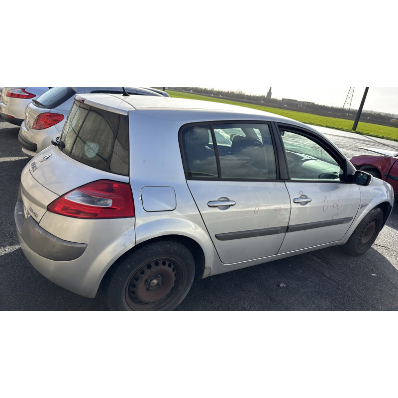 Aile avant gauche RENAULT MEGANE 2 Photo n°9