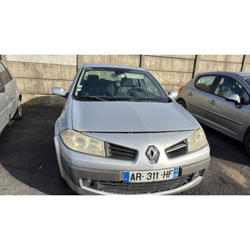 Aile avant gauche RENAULT MEGANE 2 Photo n°10