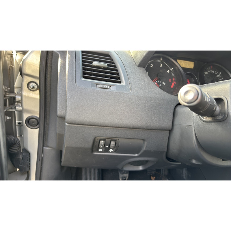 Aile avant gauche RENAULT MEGANE 2 Photo n°18