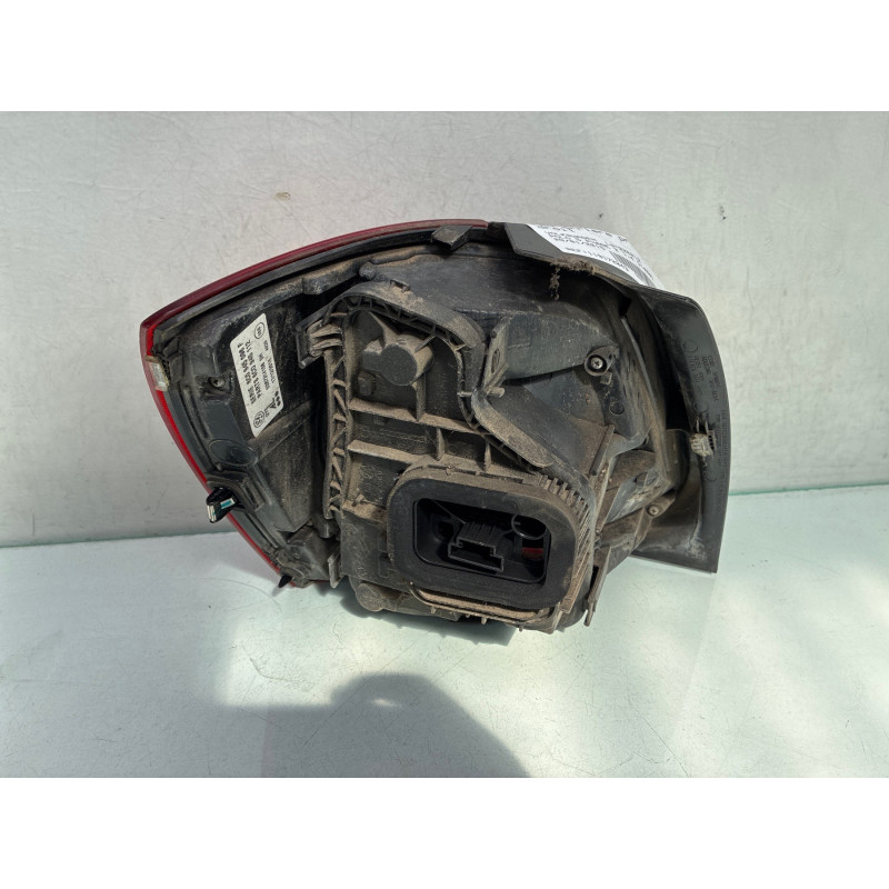Feu arriere principal droit (feux) VOLKSWAGEN POLO 5 Photo n°3