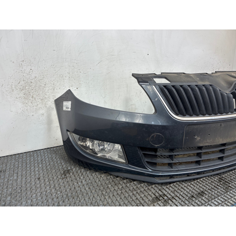 Pare choc avant SKODA FABIA 2 Photo n°5