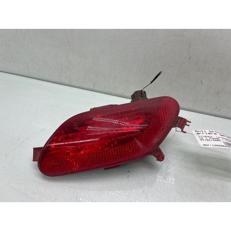 Anti brouillard arriere gauche CITROEN C4 1 Photo n°3